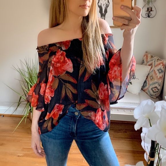 a.n.a Tops - A. N. A. | Off Shoulder floral blouse top